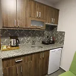 Dolphin 3*