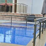 아파트호텔 Dolphin 3*