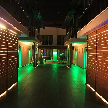 Dolphin Apart Otel Sarıgerme