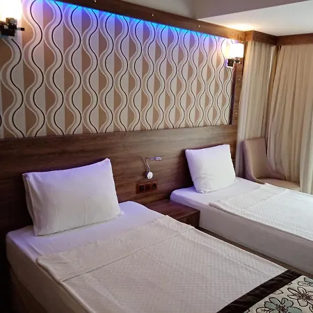 Dolphin Apart-hotel 3*