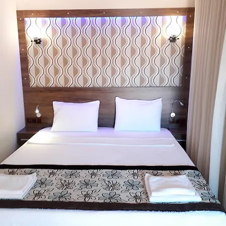 Dolphin Apart-hotel Sarigerme