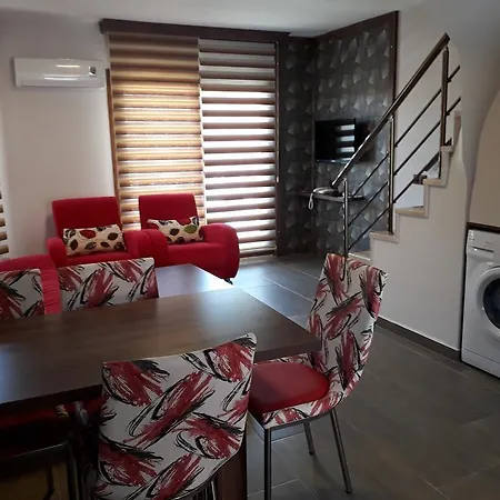 Ξενοδοχείο με διαμερίσματα Dolphin Sarigerme